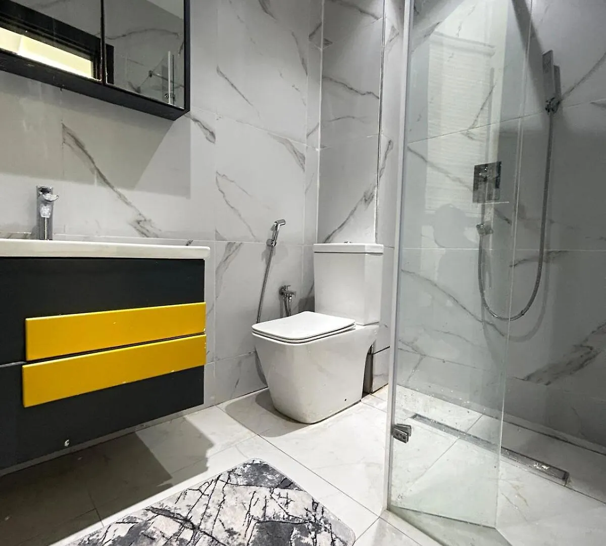 Studio Au Virage Dakar