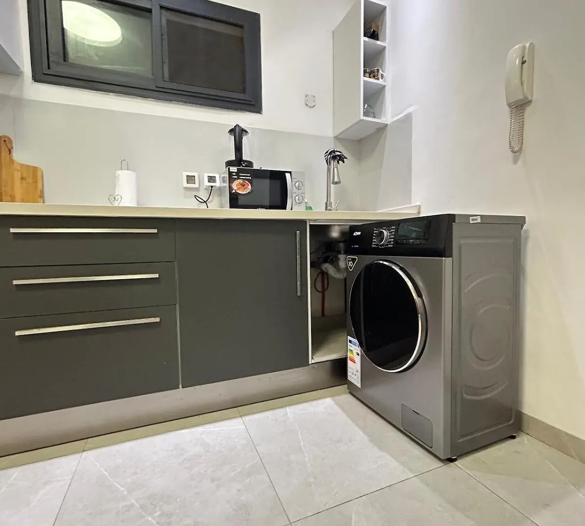 Apartment Studio Au Virage Dakar Senegal