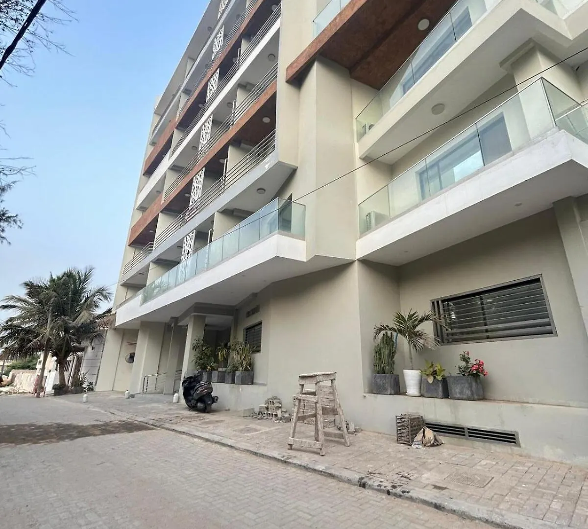 Studio Au Virage Dakar